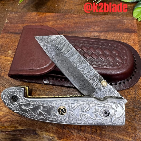 Cleaver folder
