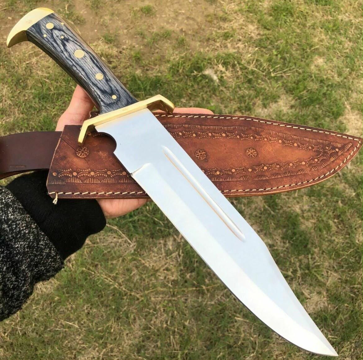 Custom D2 Steel Bowie Knife