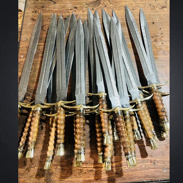 Long blade collection