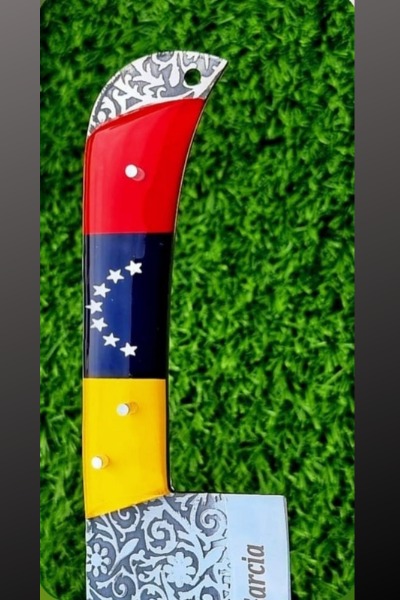 Venezuela flag cleaver with etched name